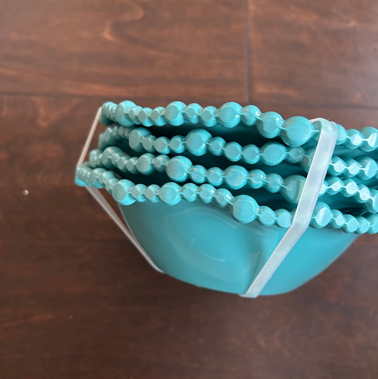 Farmhouse Rachel Ashwell Blue Pearl Set Of 4 Salad Bowls Melamine Scalloped 7.5”