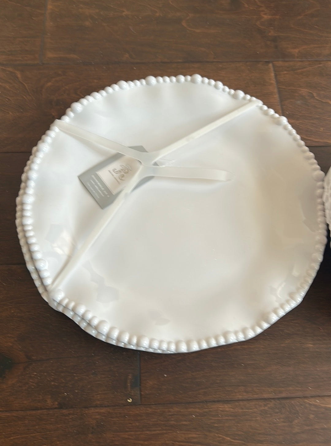 Rachel Ashwell Scalloped Pearl Melamine Dinner Plates & Bowls White New