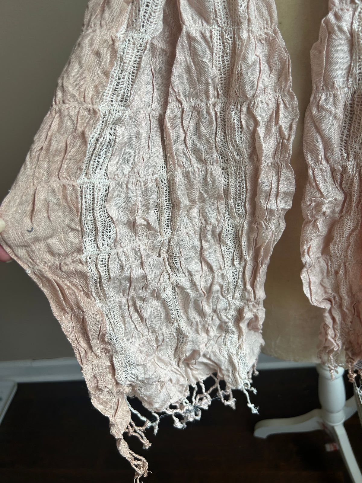 BDG Women’s Scarf New Two Toned Nude Lace Accents Fringed 5000-3100