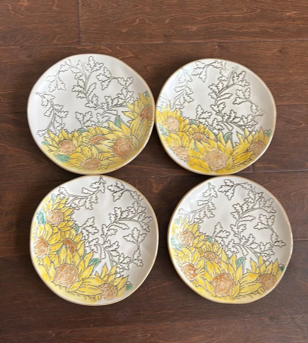 Inhomestylez Spectrum set of 4 Salad Plates Sunflower New 8 1/4”