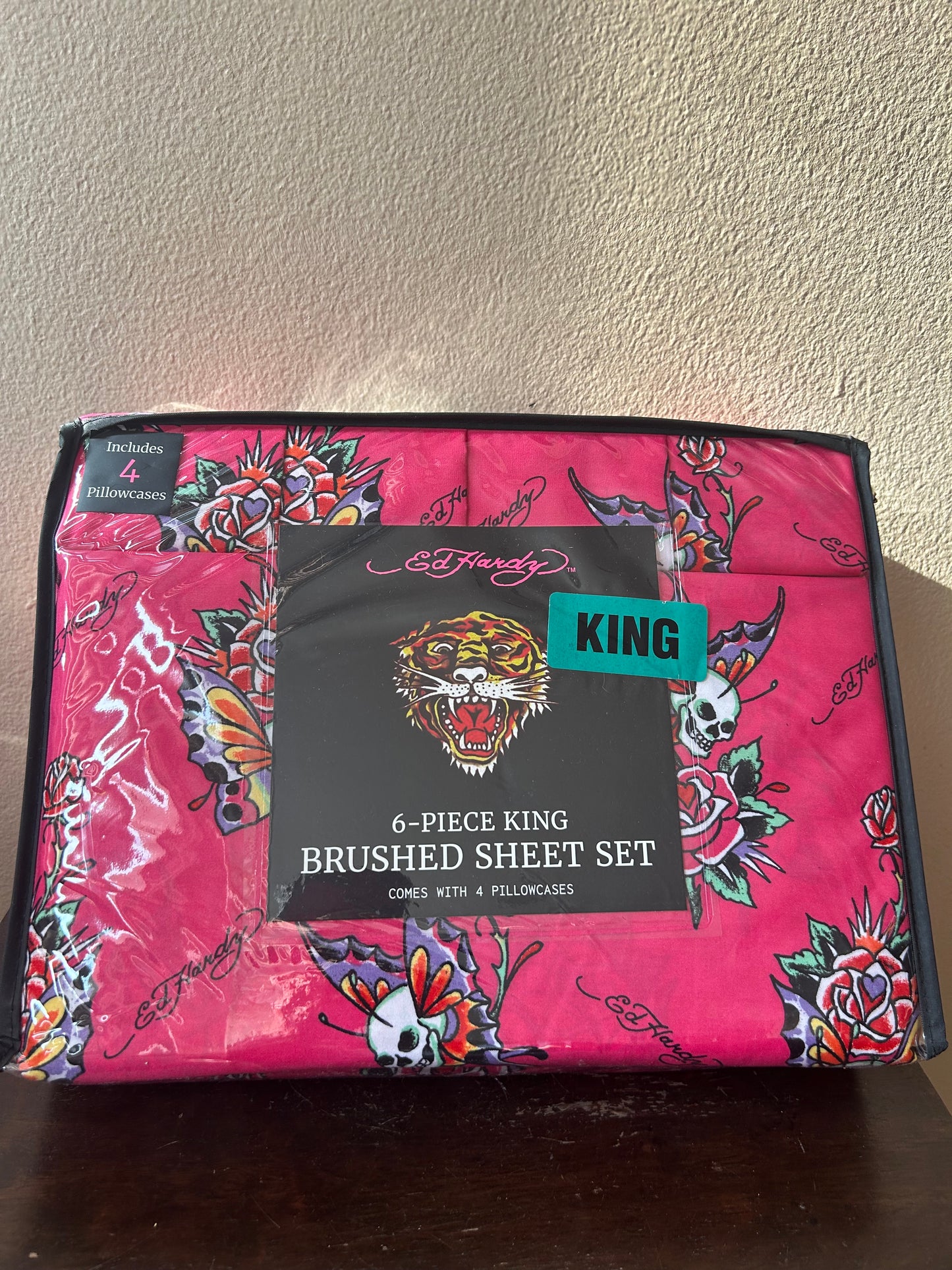 Ed Hardy New King 6 Pc Sheet Set Halloween Skull Butterflies Roses