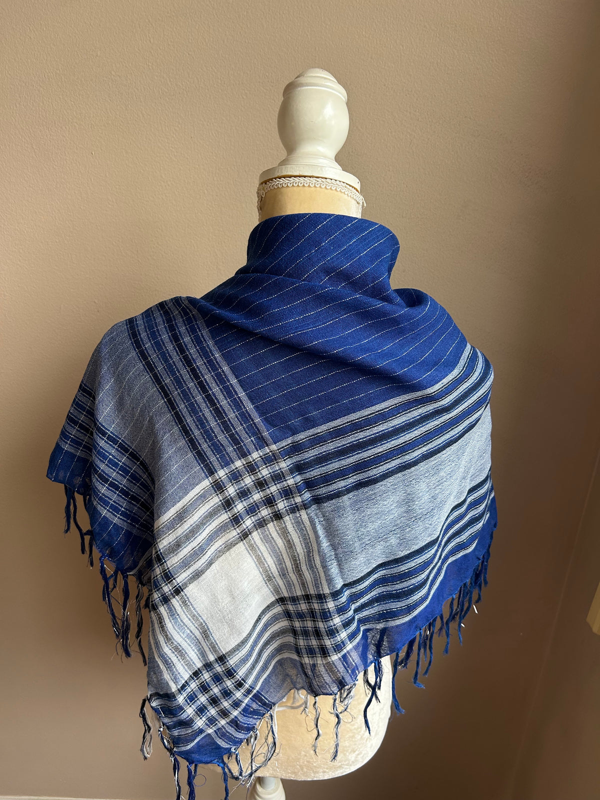 New Womens Scarf Blue White Plaid Lurex 5000-3102