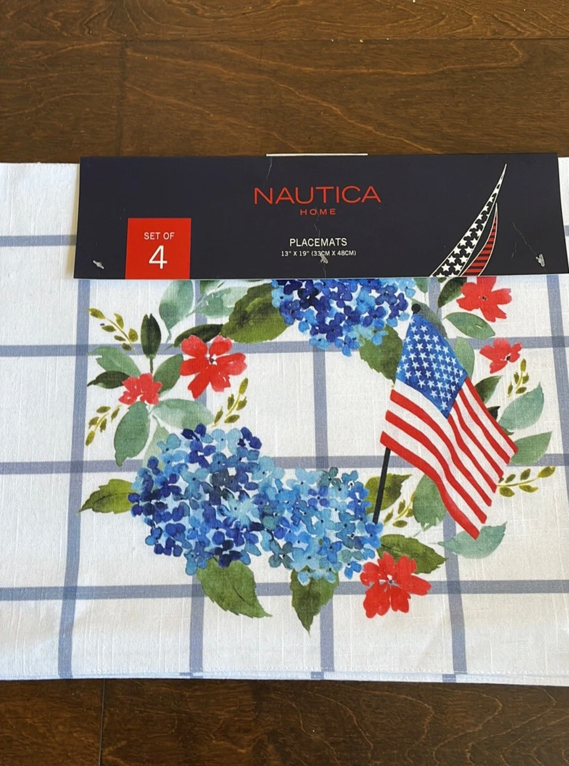 Nautica Americana 4 Placemats Plaid Red White Blue Stars Stripes Flag Wreath