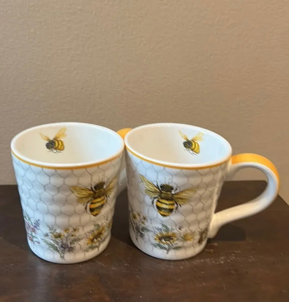 Maxcera Coffee Tea Mugs Set Of 2 Cups Honeycomb Bee Spring Summer
