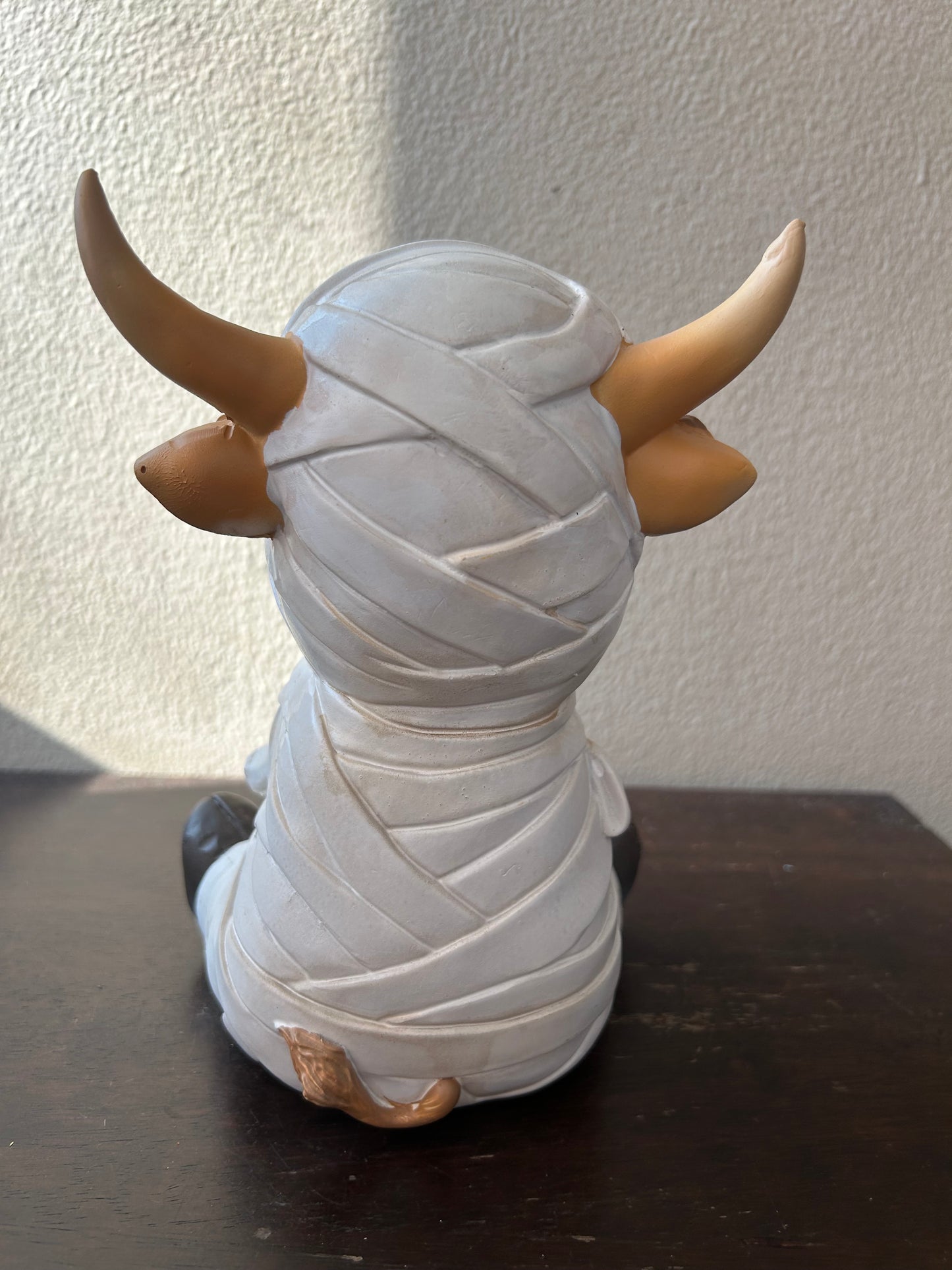 New Halloween Mummy Highland Cow Figurine Decor spooky new 8.5” Tall
