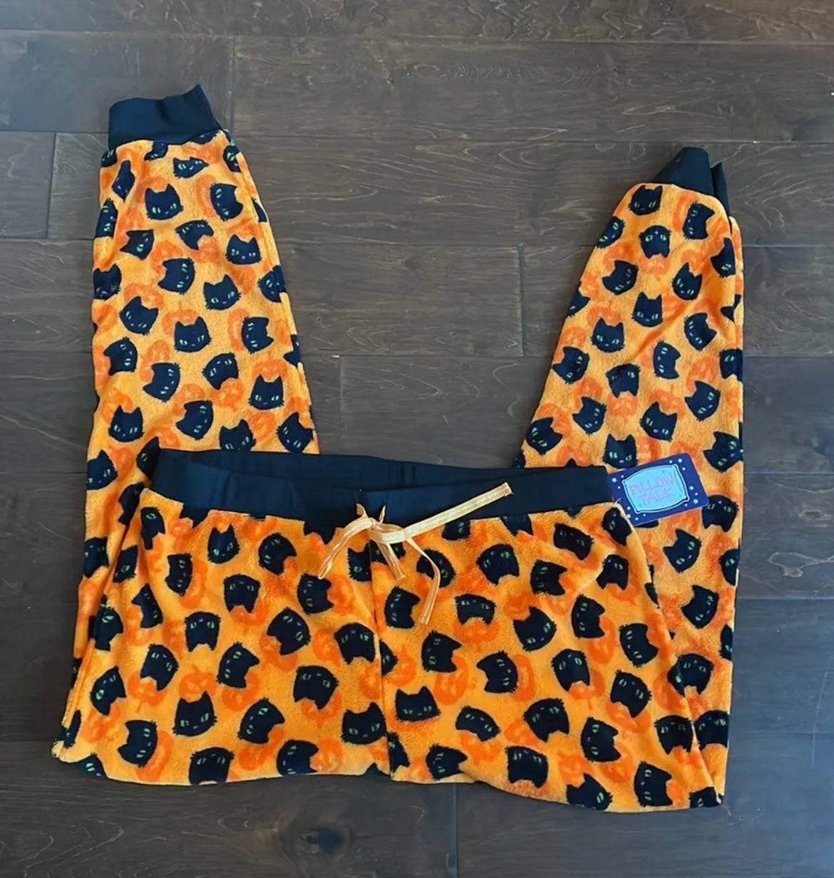 Pillow Talk womens Halloween Cat Print Plush Pajama Pants New M Orange black