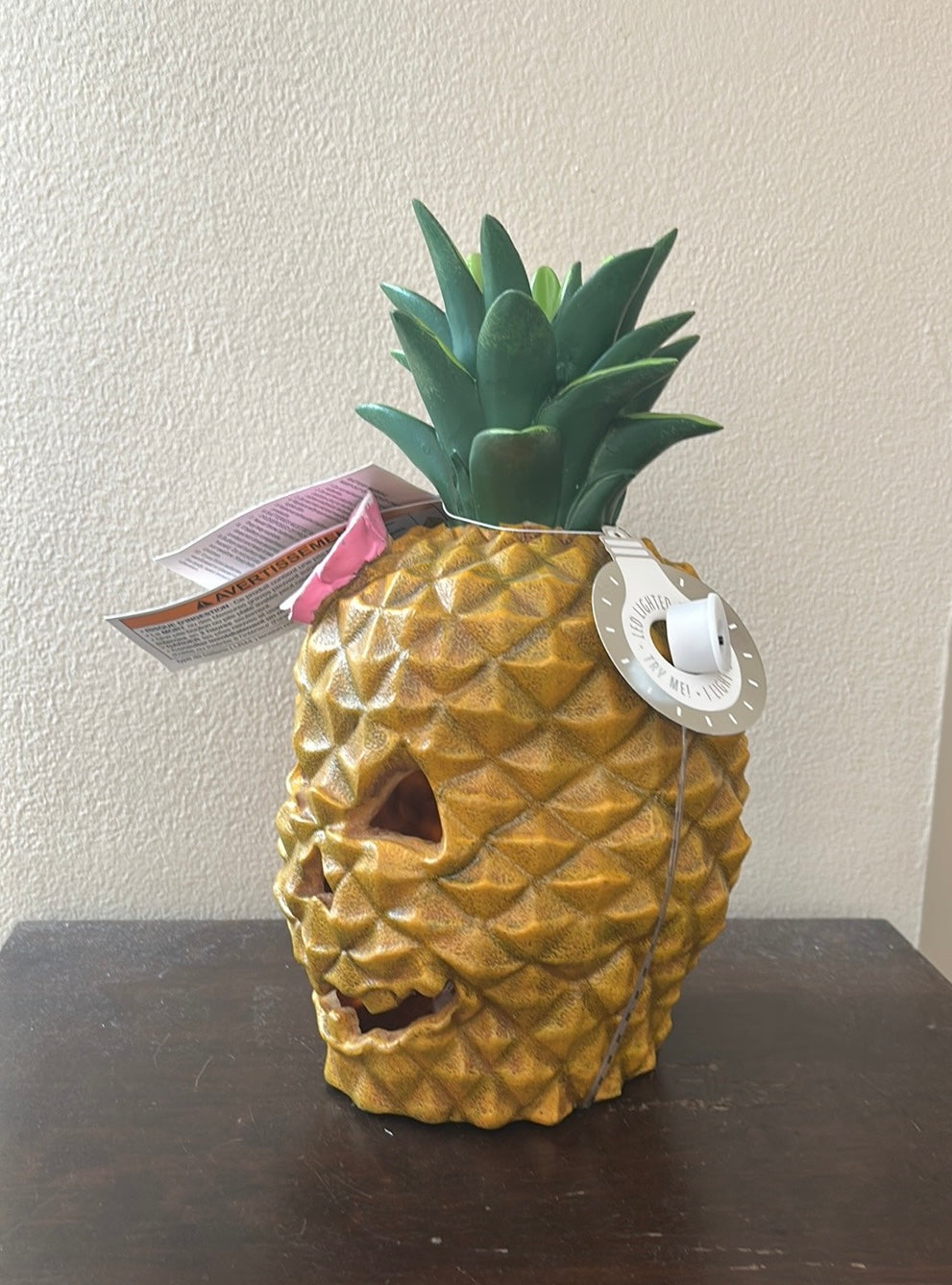 New Pineapple Halloween Summer seen Jackolantern Led Light Up 12” Tall