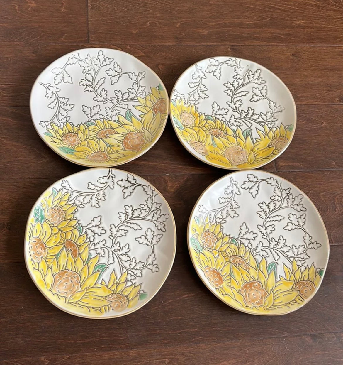 Inhomestylez Spectrum set of 4 Salad Plates Sunflower New 8 1/4”