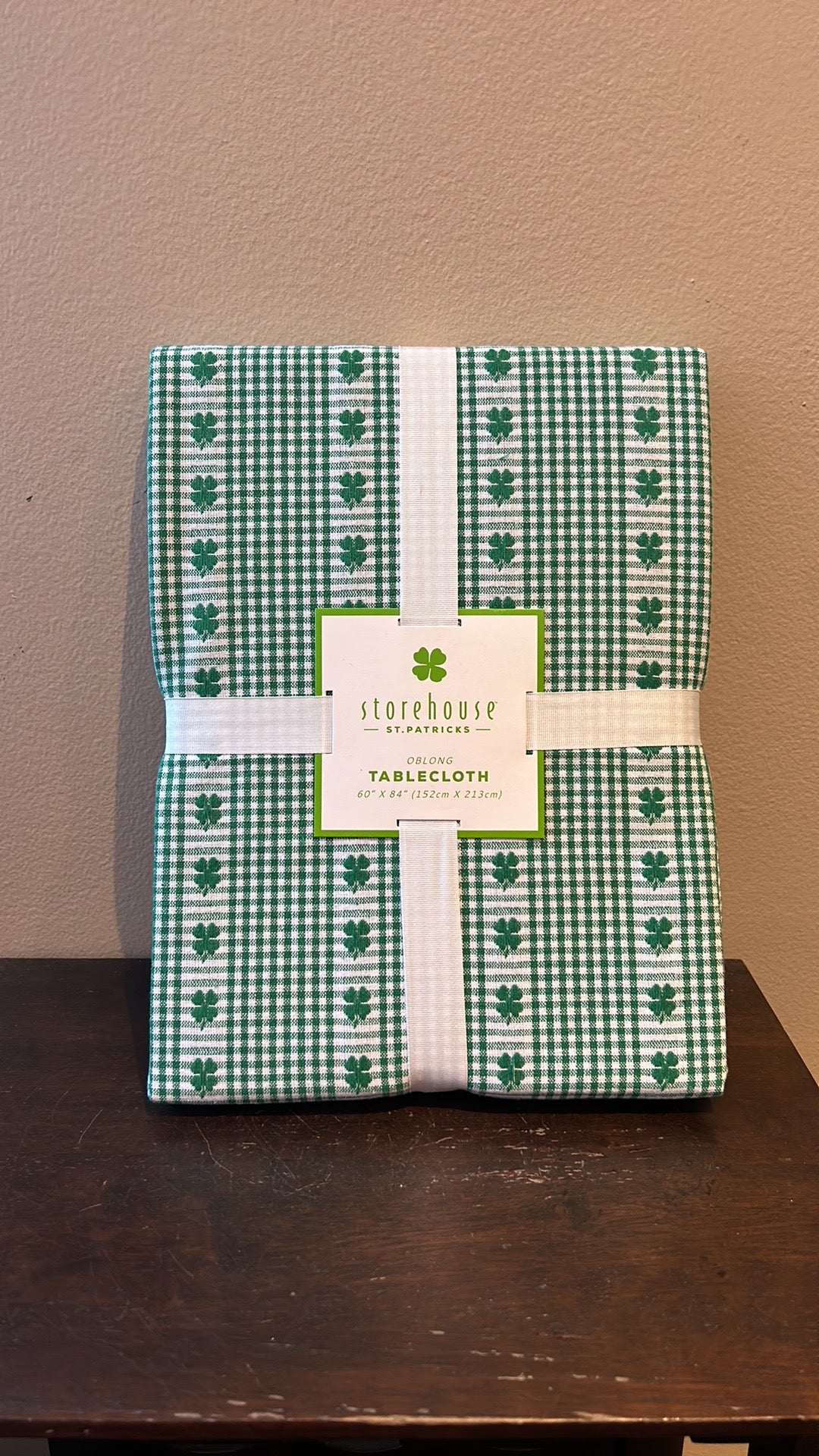 Storehouse St Patrick’s Day Green White Plaid Tablecloth new Clover