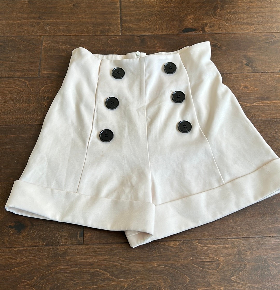 Women’s Sailor Shorts Lined Off White Black Buttons Sz M ST2825