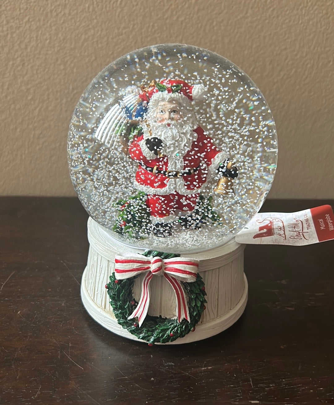 Sleigh Hill Trading Co Santa Claus With Gifts Snowglobe Musical Christmas