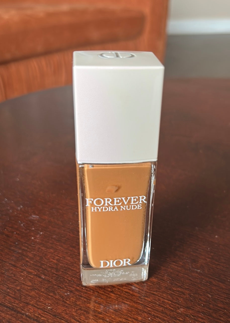 New Dior Forever Hydra Nude 6N Neutral - 1.0 oz/30ml With Box