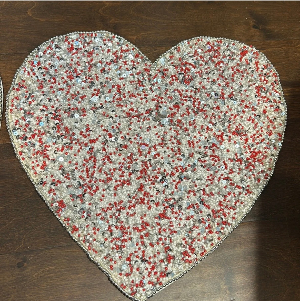 Cupcakes & Cashmere Beaded Heart Shaped Charger Placemat New 15” Red Silver