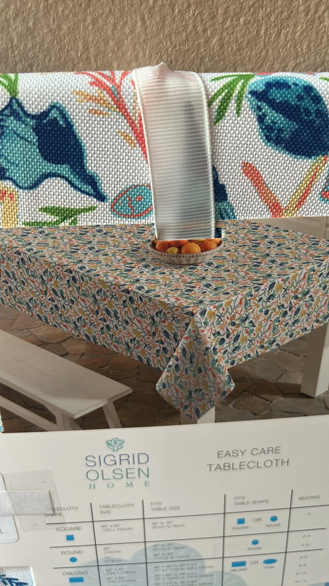 Sigrid Olsen Tropicam Print tablecloth 70” Round Ocean sea Life Coral Reef New