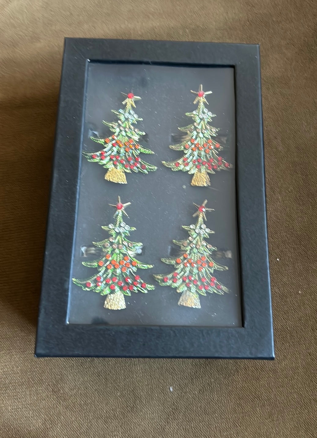 RACHEL ZOE NAPKIN RINGS TREES GREEN RED GOLD New Rhinestones