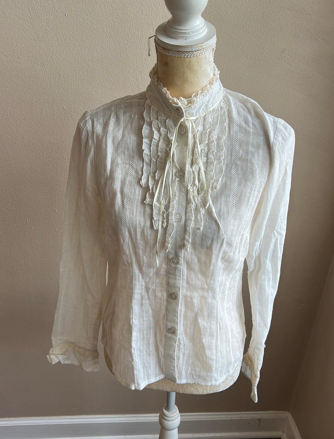 Andrew & Co New Victorian Blouse Top Cotton Sz M Lace Ruffle Details ST3225