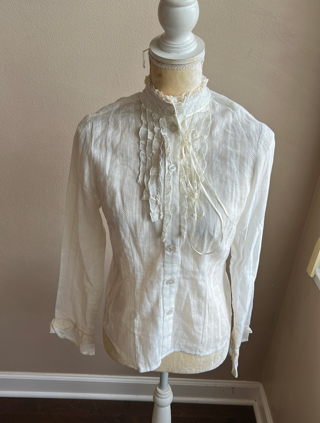 Andrew & Co New Victorian Blouse Top Cotton Sz M Lace Ruffle Details ST3225