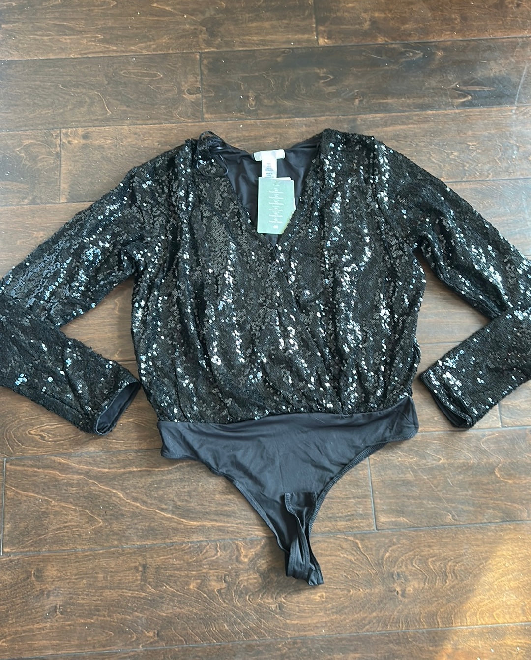 H & M Women’s Sz S Sequined Black Bodysuit Top Blouse Long Sleeve 3425