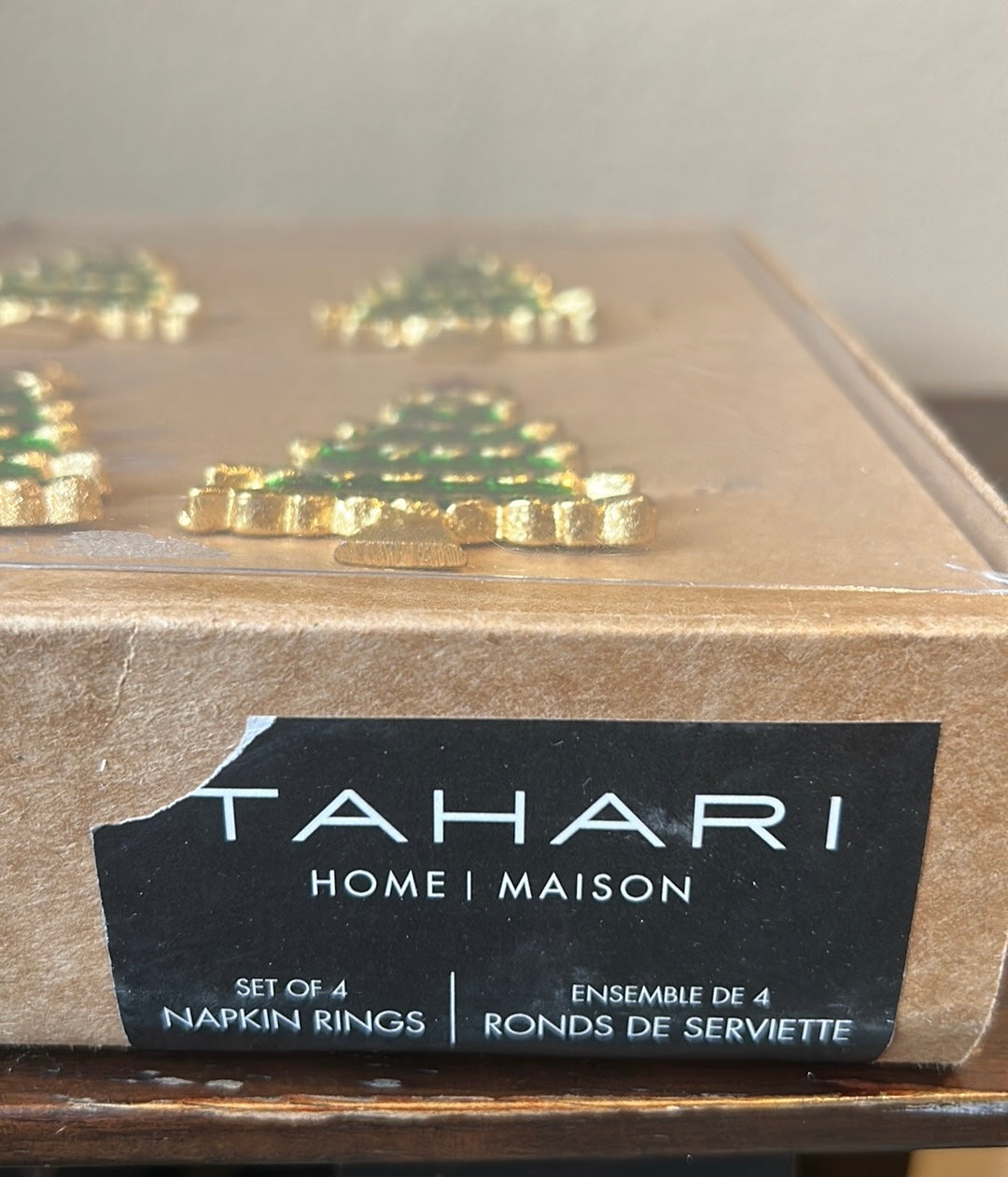 Tahari Christmas Trees Napkin Rings Set Of 4 New Table Decor