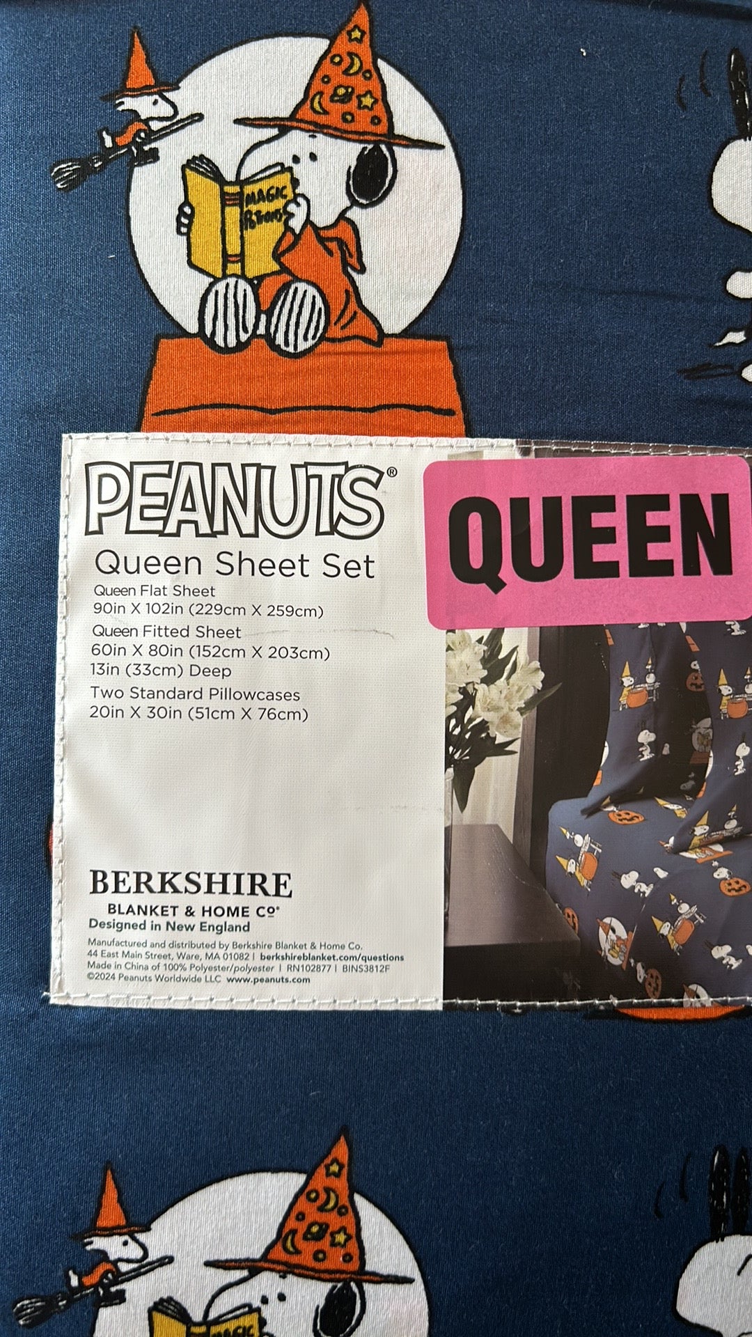 New Peanuts Snoopy Spooky Halloween Queen Sheet Set Pumpkin Navy Blue