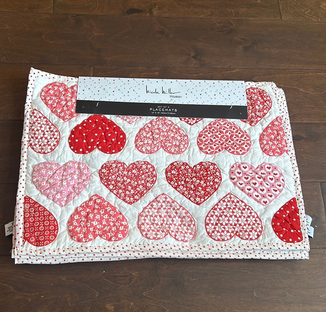 Nicole Miller Valentines Day Set Of 4 Quilted Placemats New Red Pink Hearts New