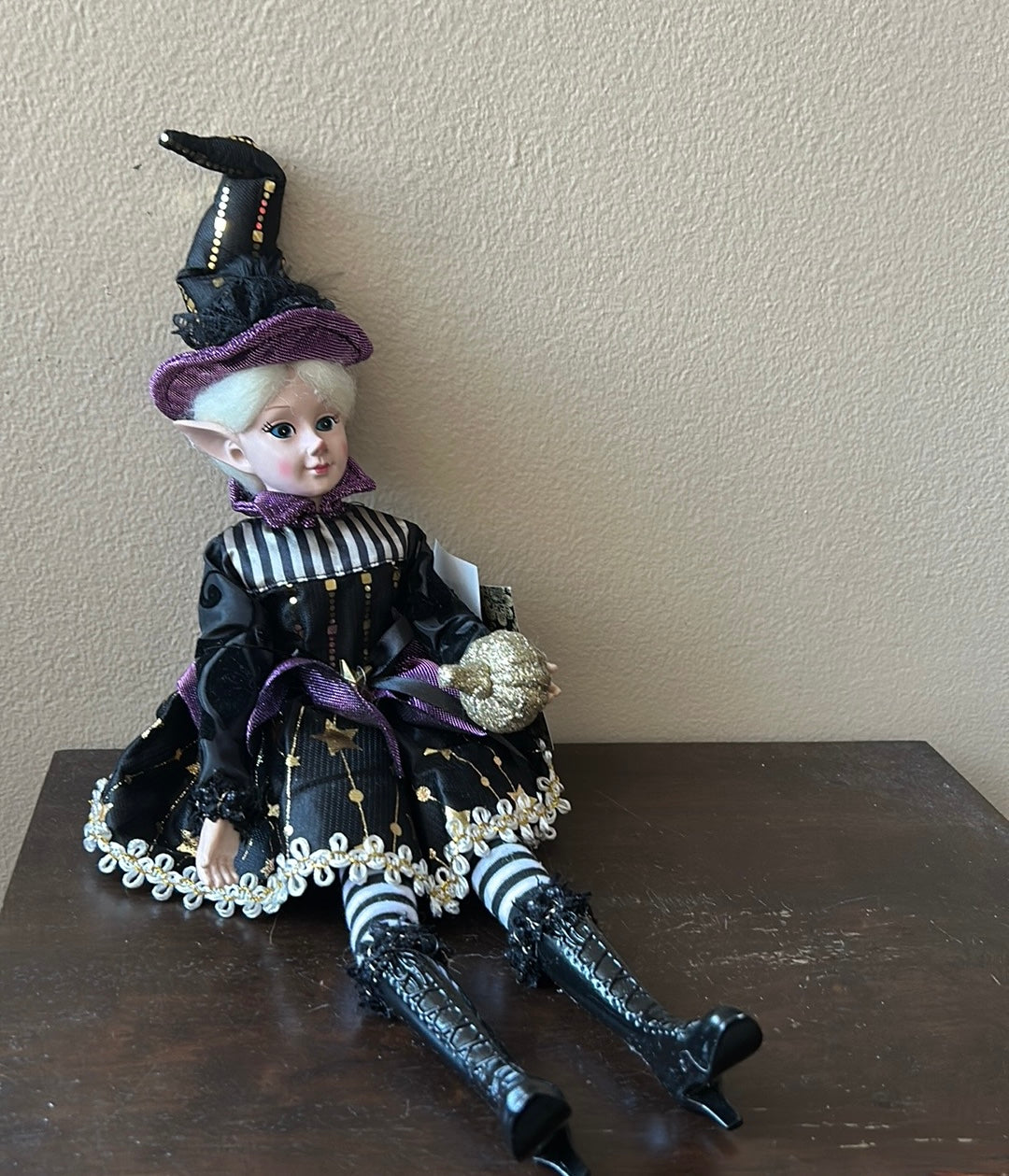 Christian Siriano Halloween Elf Shelf Sitter Posable Doll Mantel 18” Witch new