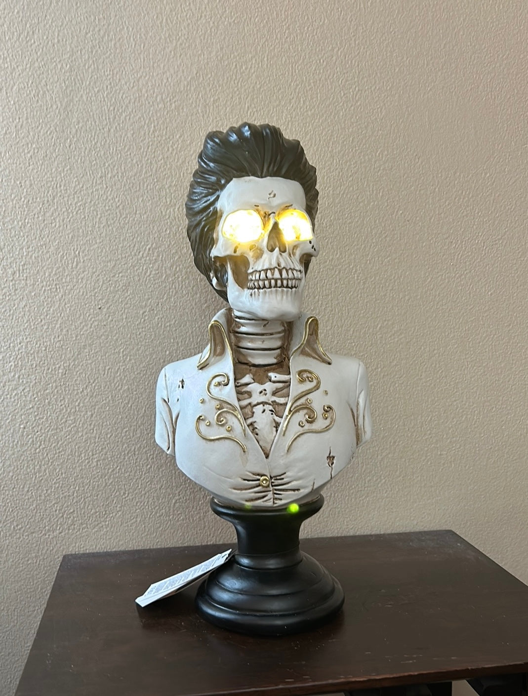 ELVIS On Pedestal LED SKELETON STATUE MIDNIGHT FRIGHT LIGHT-UP HALLOWEEN NEW