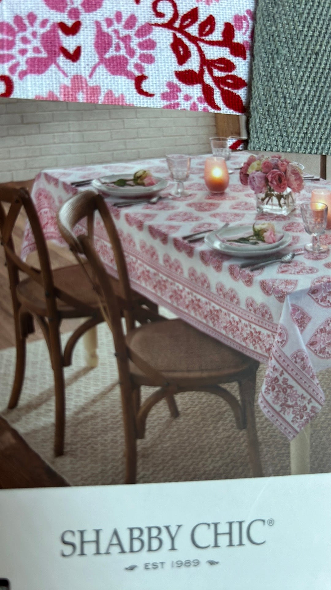 Shabby Chic Valentines Day Hearts Floral Tablecloth 70” Round Love Pink Red