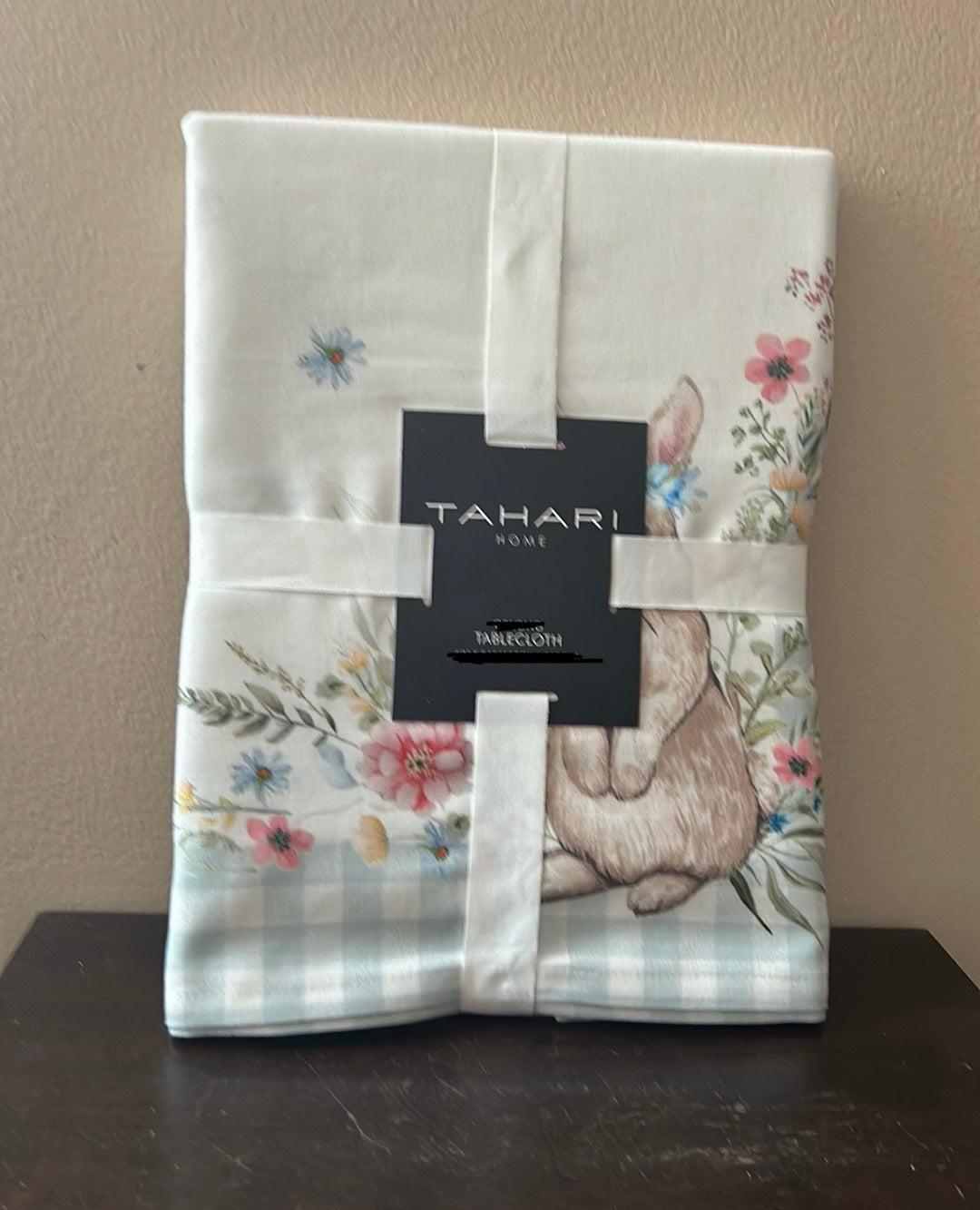 Tahari Tablecloth 60”x84” Spring Easter Bunny Floral New