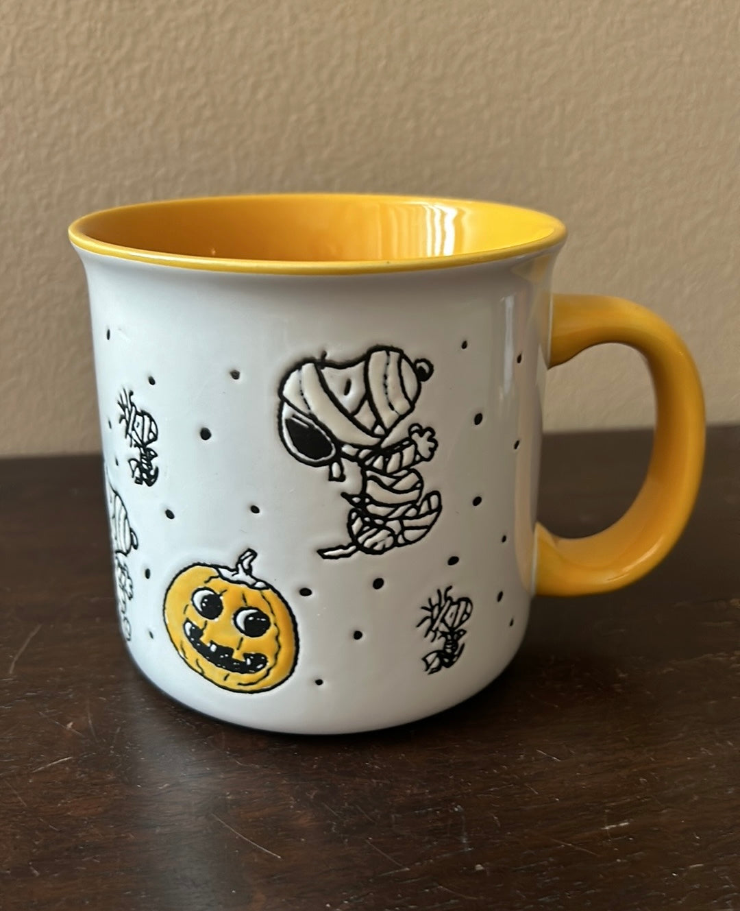 PEANUTS 21 oz Coffee Mug Halloween Mummy Snoopy Jackolantern NEW