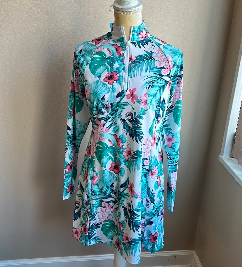 NWT Tommy Bahama Womens Golf Dress With Shorts long sleeves upf 50 Tropical