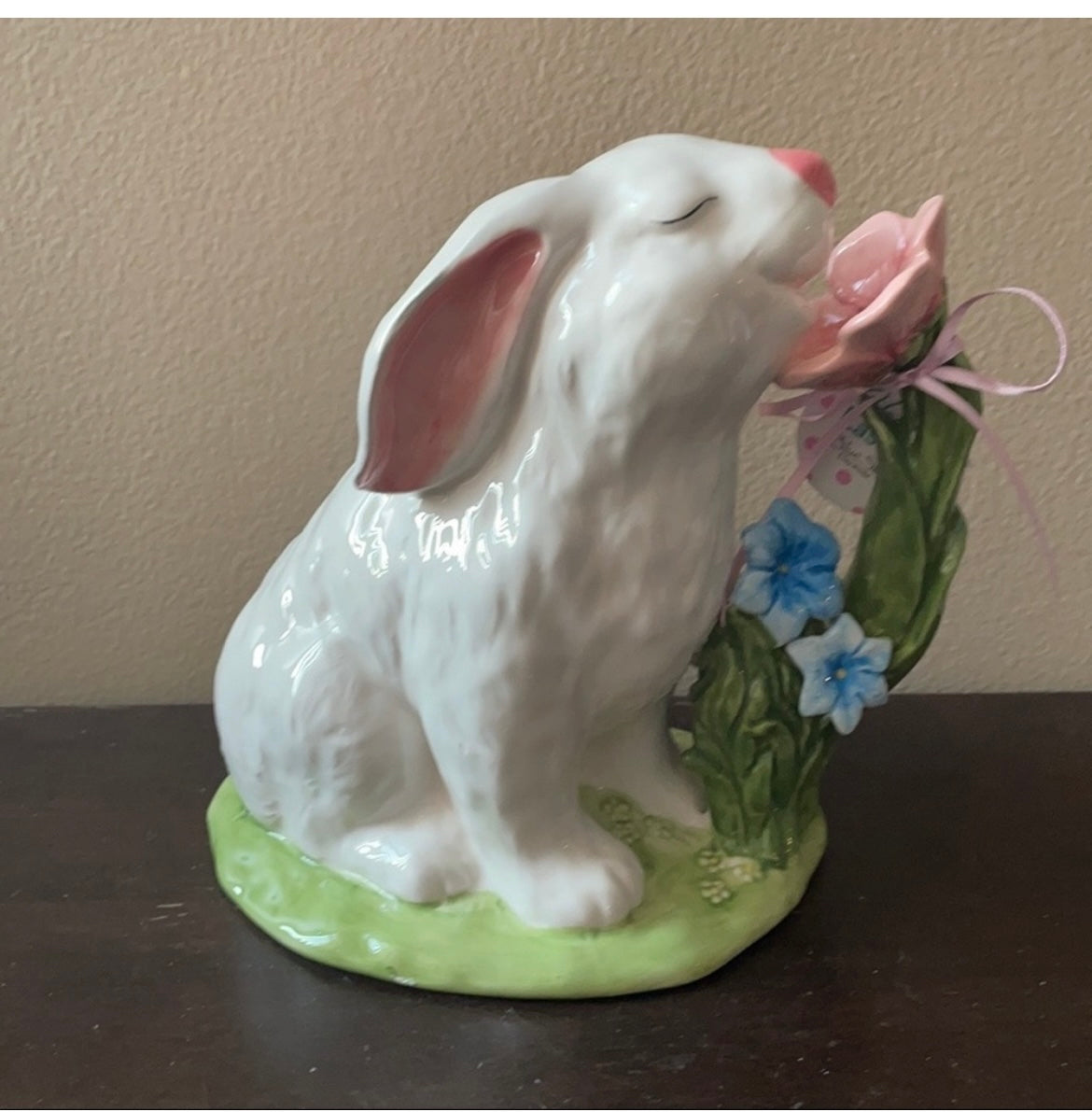 Blue Sky Clayworks Easter Bunny Smelling Flowers Figurine New