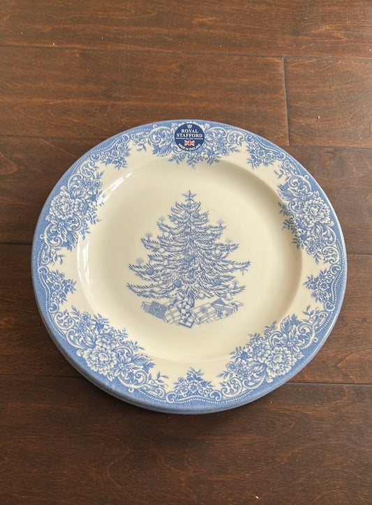 Royal Stafford Dinner Plates Set Of 4 New Christmas Tree Blue