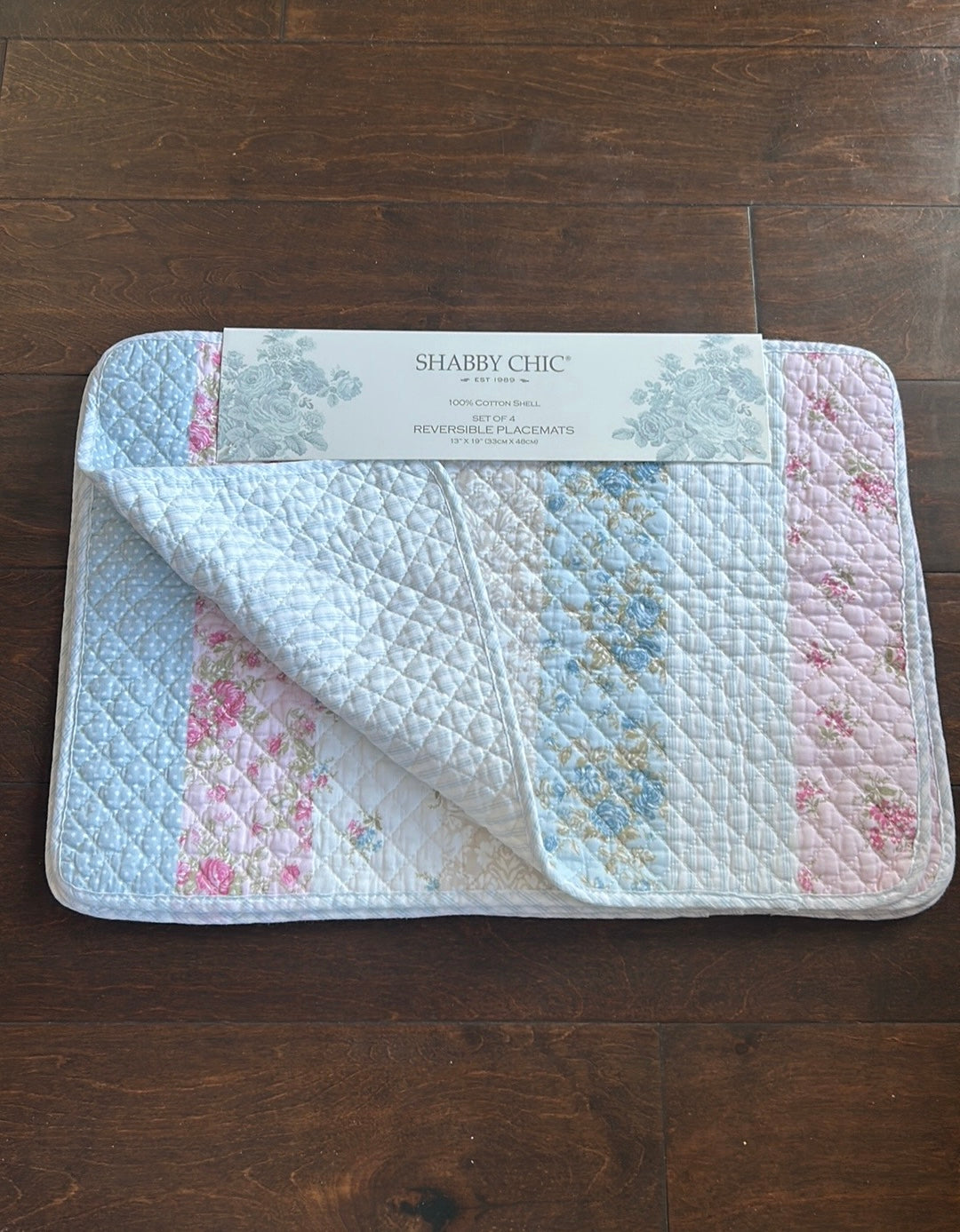 Shabby Chic 4 Scalloped Edged  Quilted Placemats New Floral Roses Striped