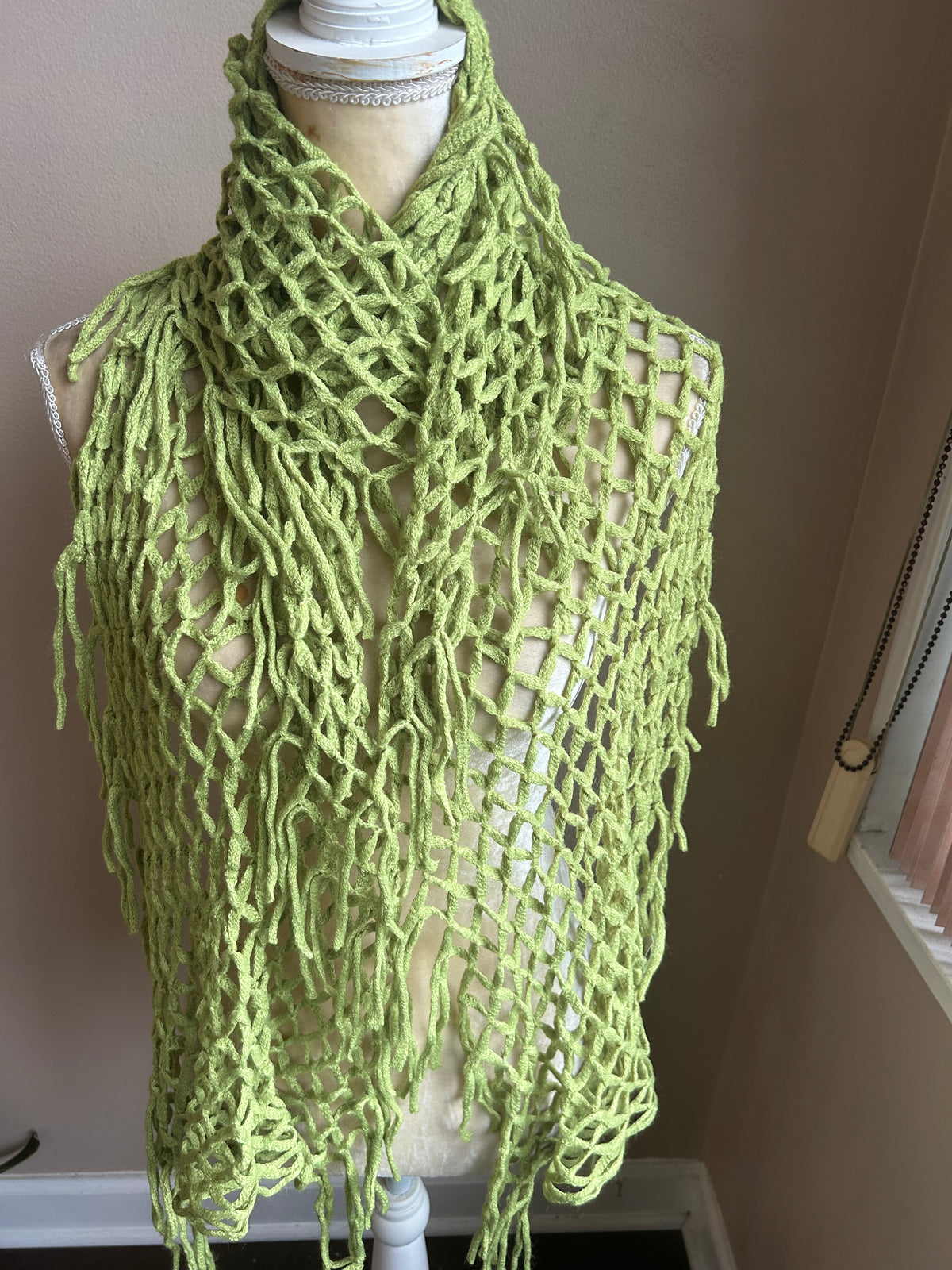 Bakers New Women’s Crochet Knit Scarf Green 5002