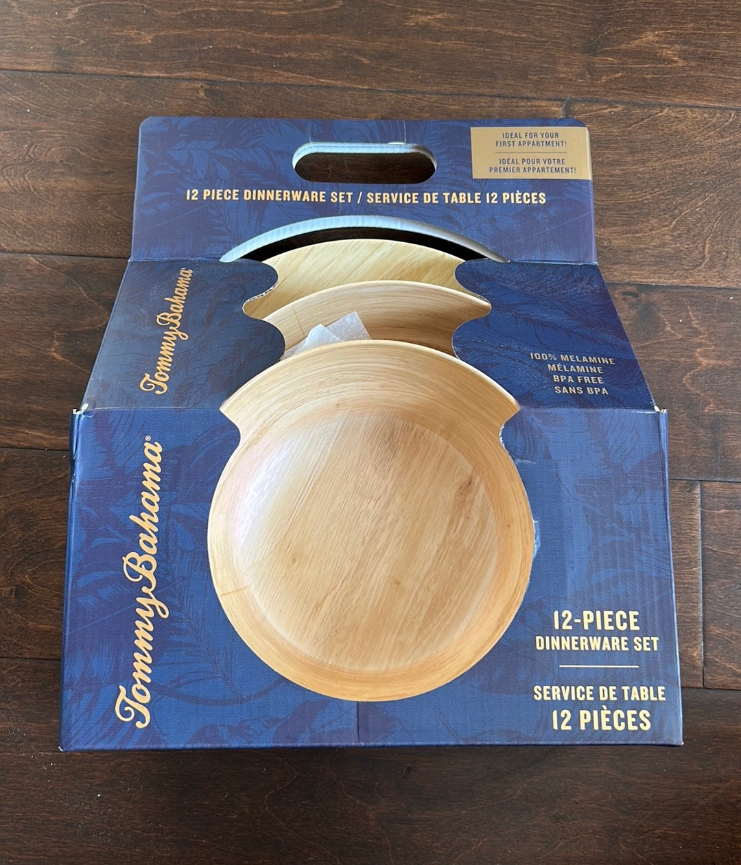 Tommy Bahama 12 Pc Set Melamine 4 Dinner Plates.4 Salad Plates 4 Bowls Wood Look