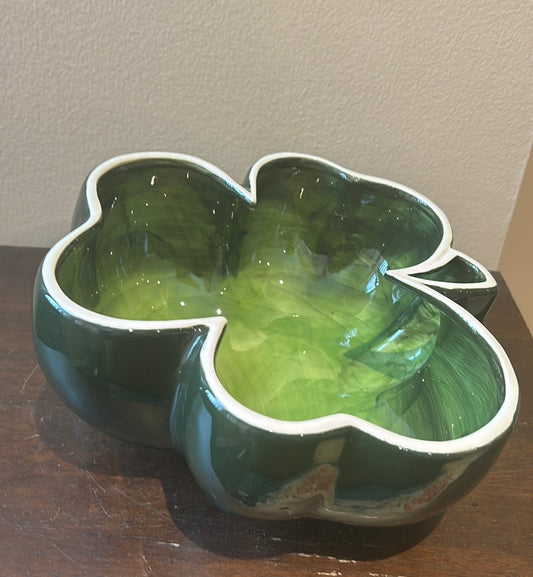Blue Sky Clayworks Clover Shaped Serving Bowl New St Patrick’s Day Green
