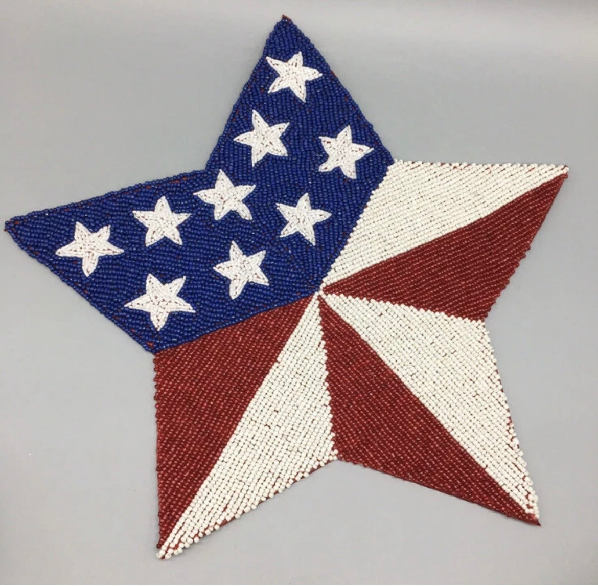 STOREHOUSE AMERICANA  " STAR FLAG" PATRIOTIC Decor Beaded Placemat Charger