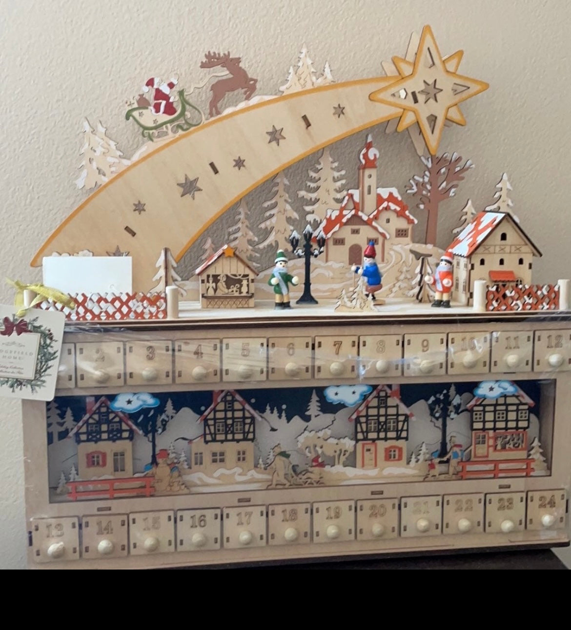 NEW Ridgefield Home Christmas Trees Advent Calendar House Wood Shooting Star Led