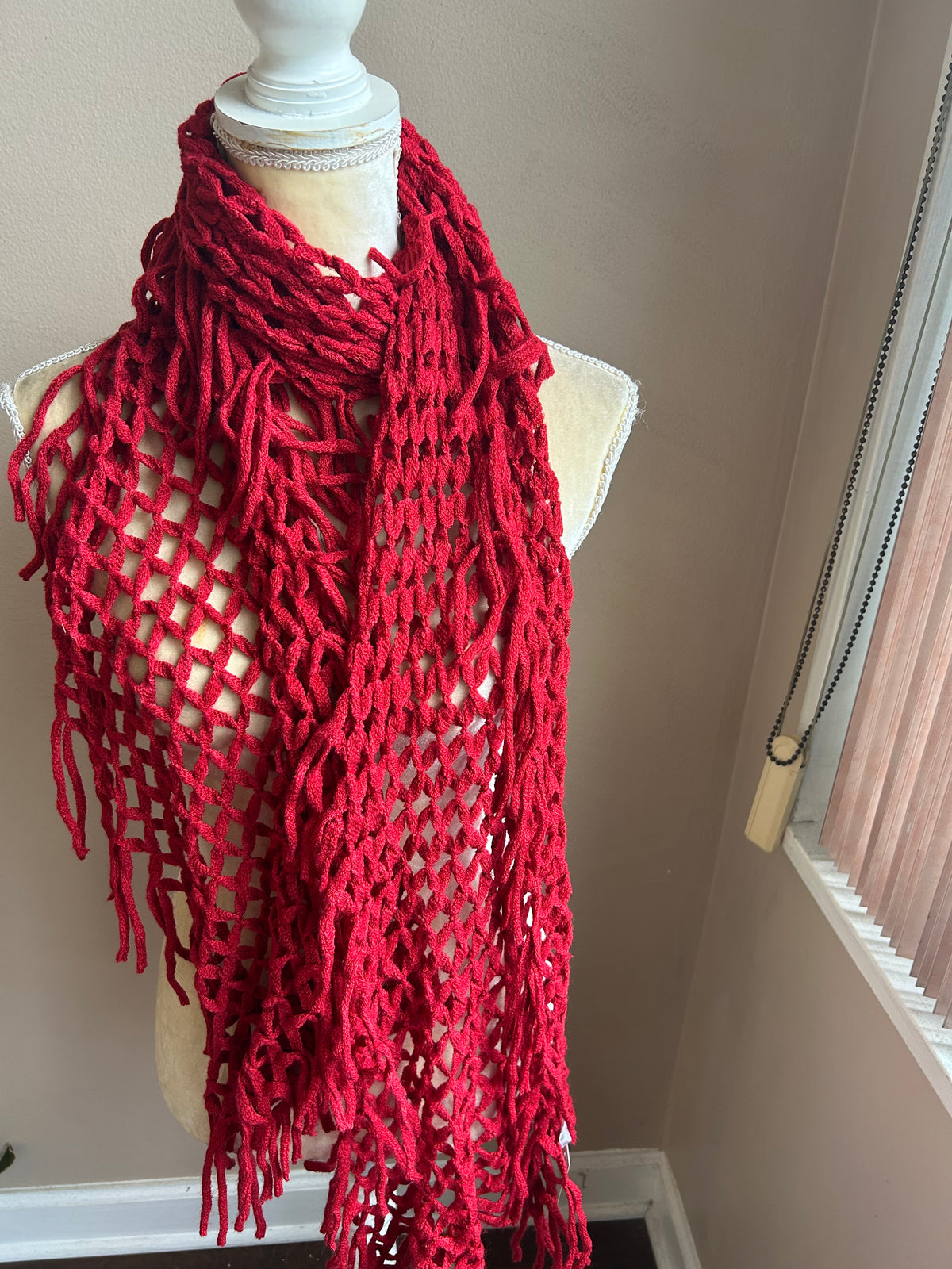 Bakers New Women’s Crochet Knit Scarf Red 5002