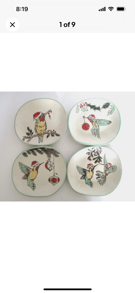 ELI + ANA HOLIDAY HUMMINGBIRD Appetizer Plates Set of 4 New Christmas Candy Cane