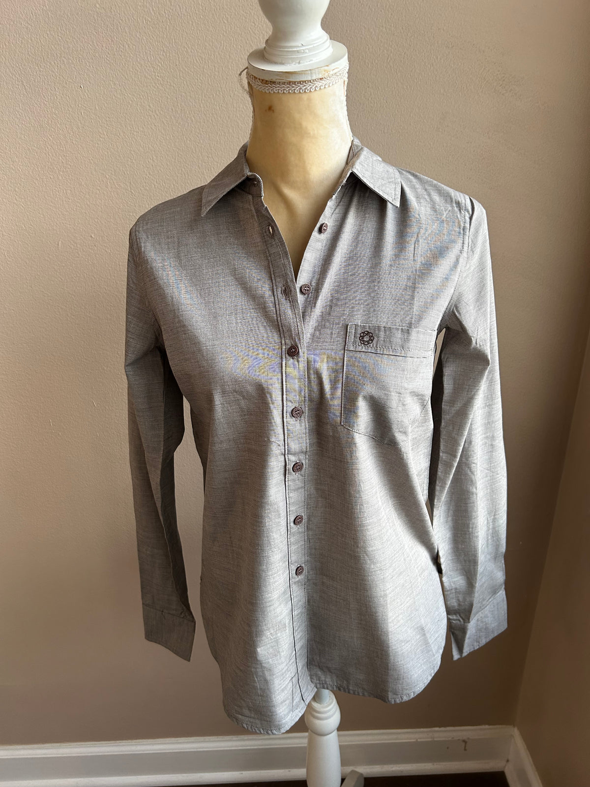Urban Cotton Company Women’s Long Sleeve Dress Shirt Career New Sz S 4122