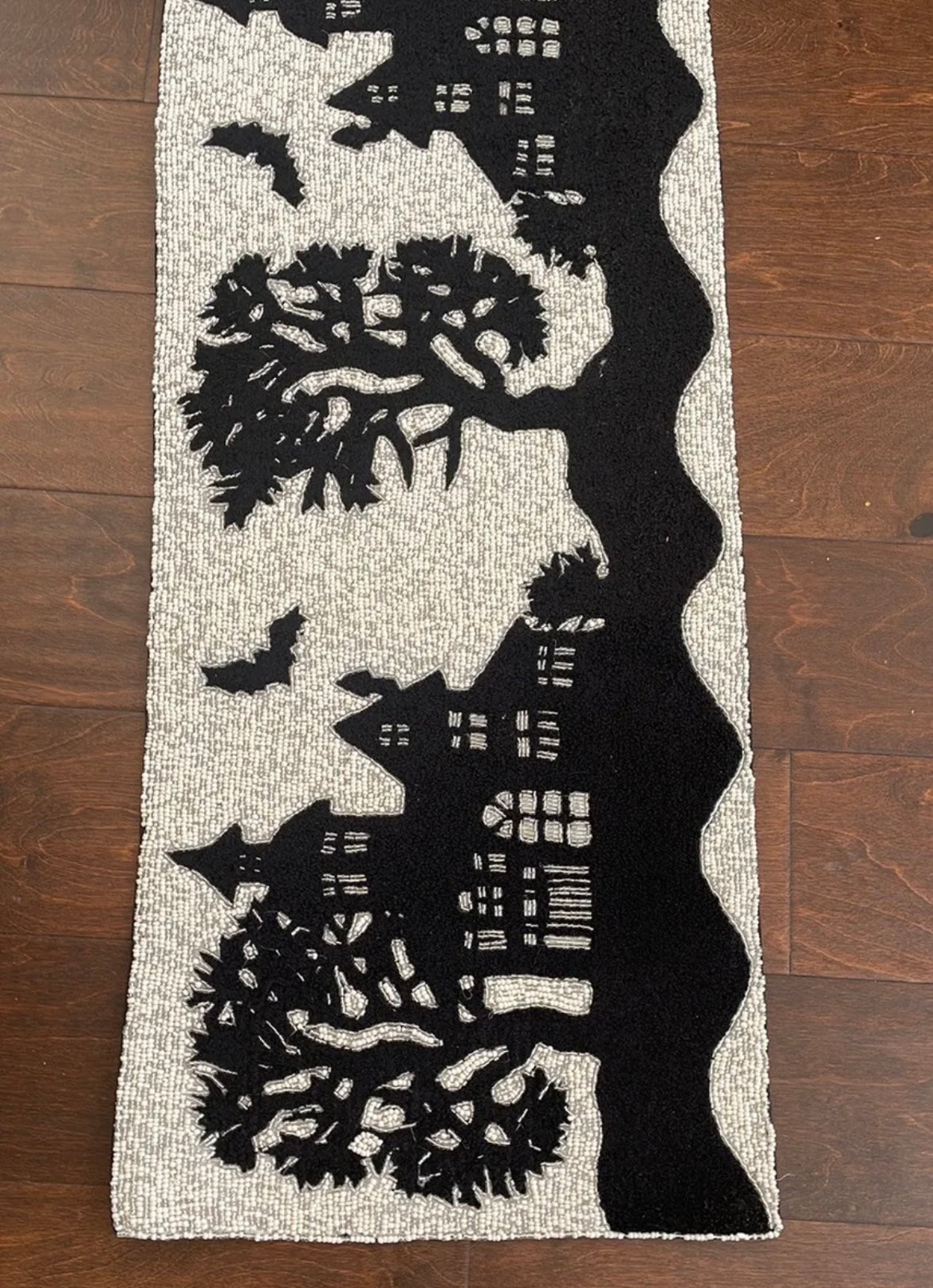 Tahari Home Haunted House Bats Halloween Beaded Table Runner 13”x36”- NWT