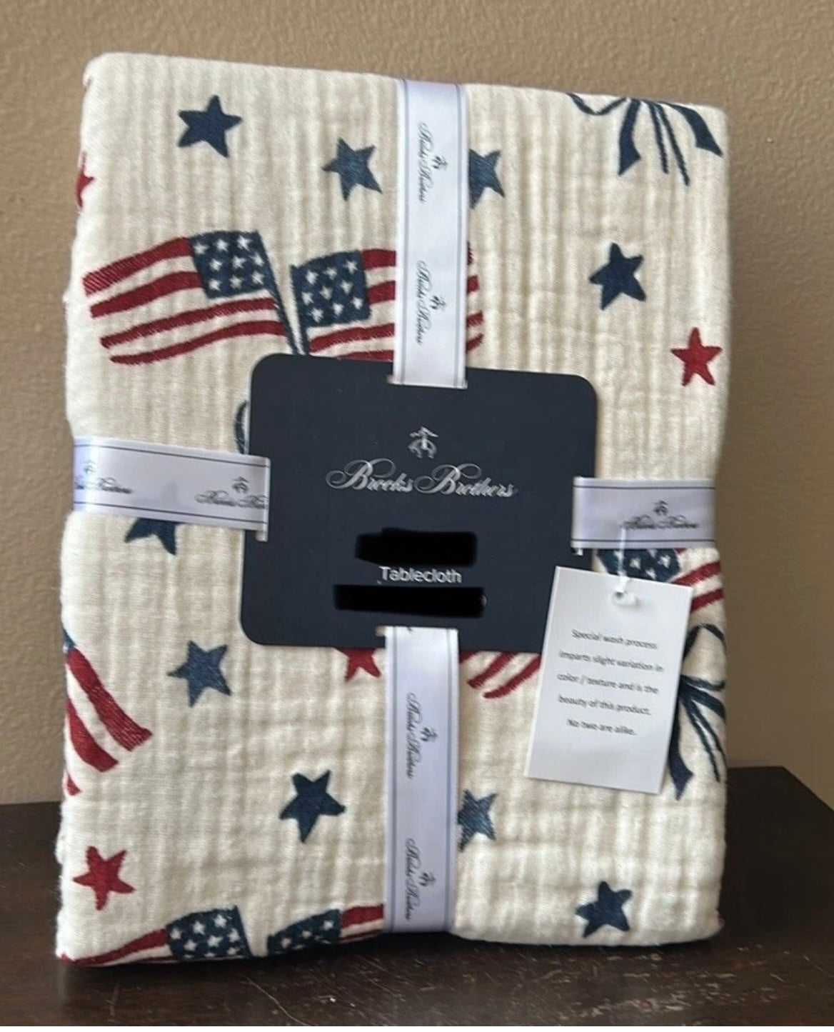 Brooks Brothers Americana Tablecloth 60”x 84” July 4th Flag Stars Stripes New