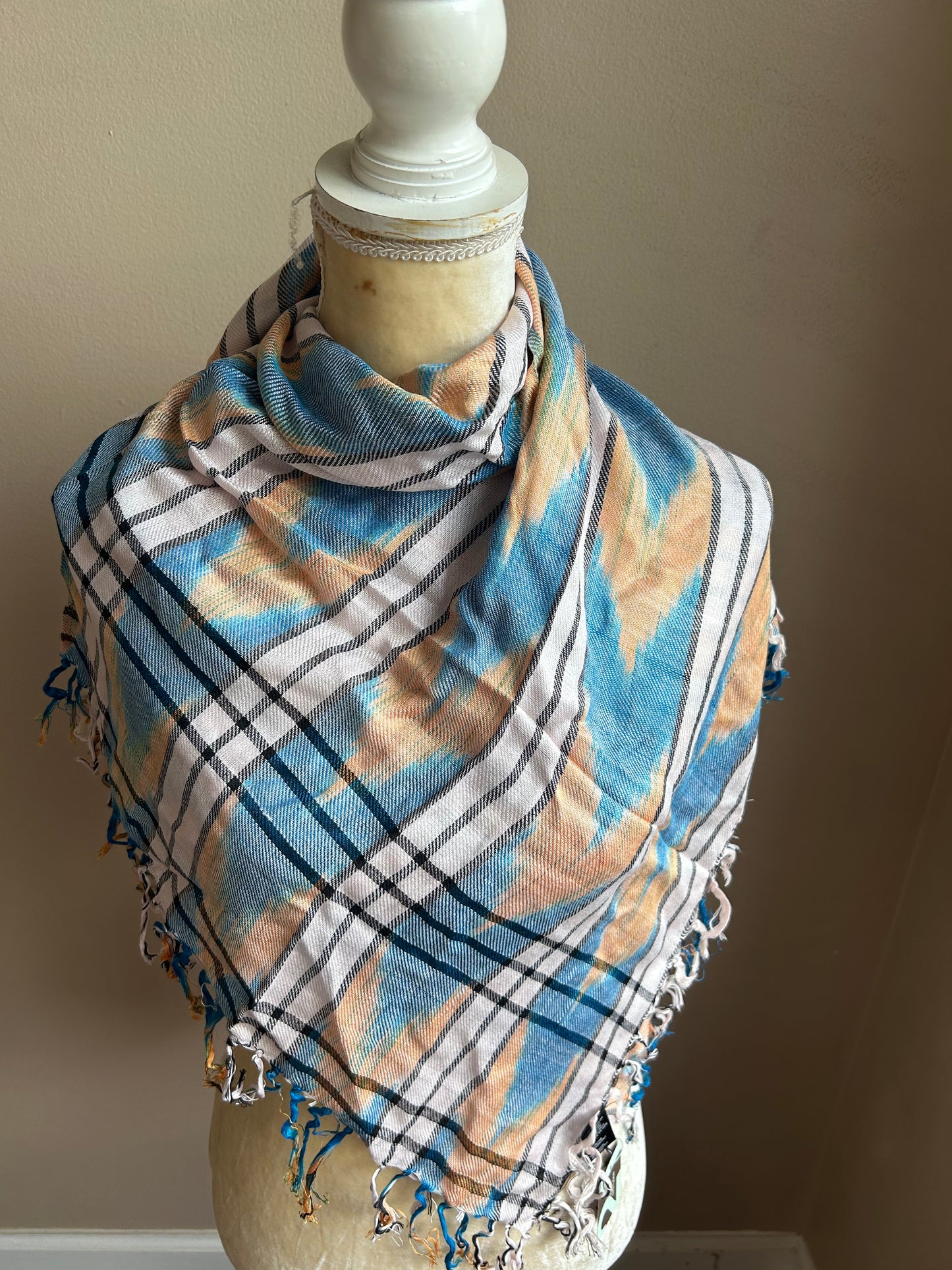 New Womens Scarf Square Printed Multicolor Fringed Aztec 5000-3102