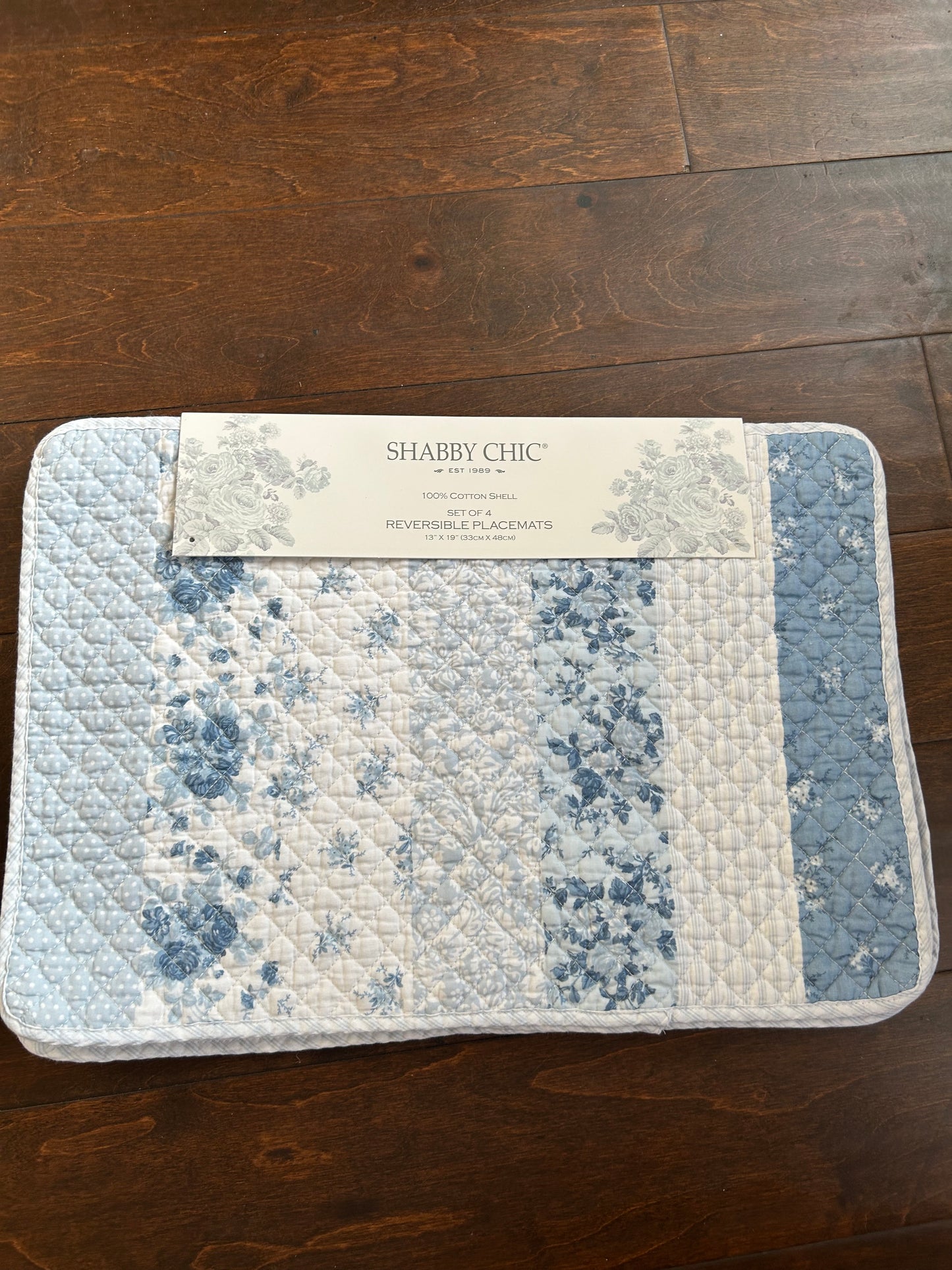 Shabby Chic 4 Scalloped Quilted Blue White Placemats New Floral  Striped