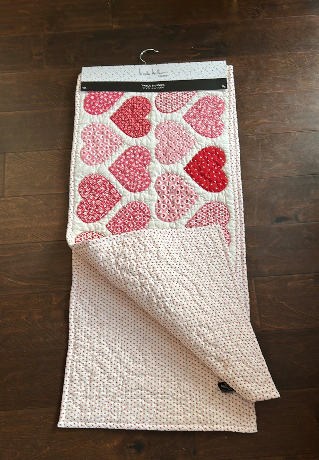 Nicole Miller Valentines Day Quilted Table Runner Reversible Red Pink Hearts New