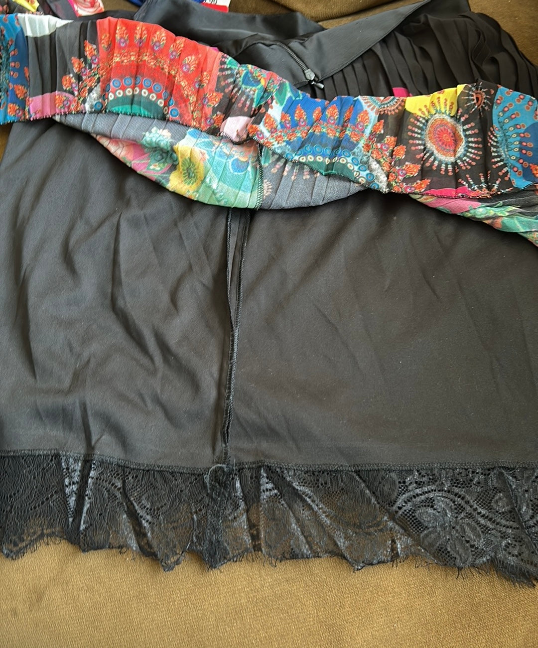 Desigual Pleated Short Skirt Black Colorful Sz 38 New Floral ST2825
