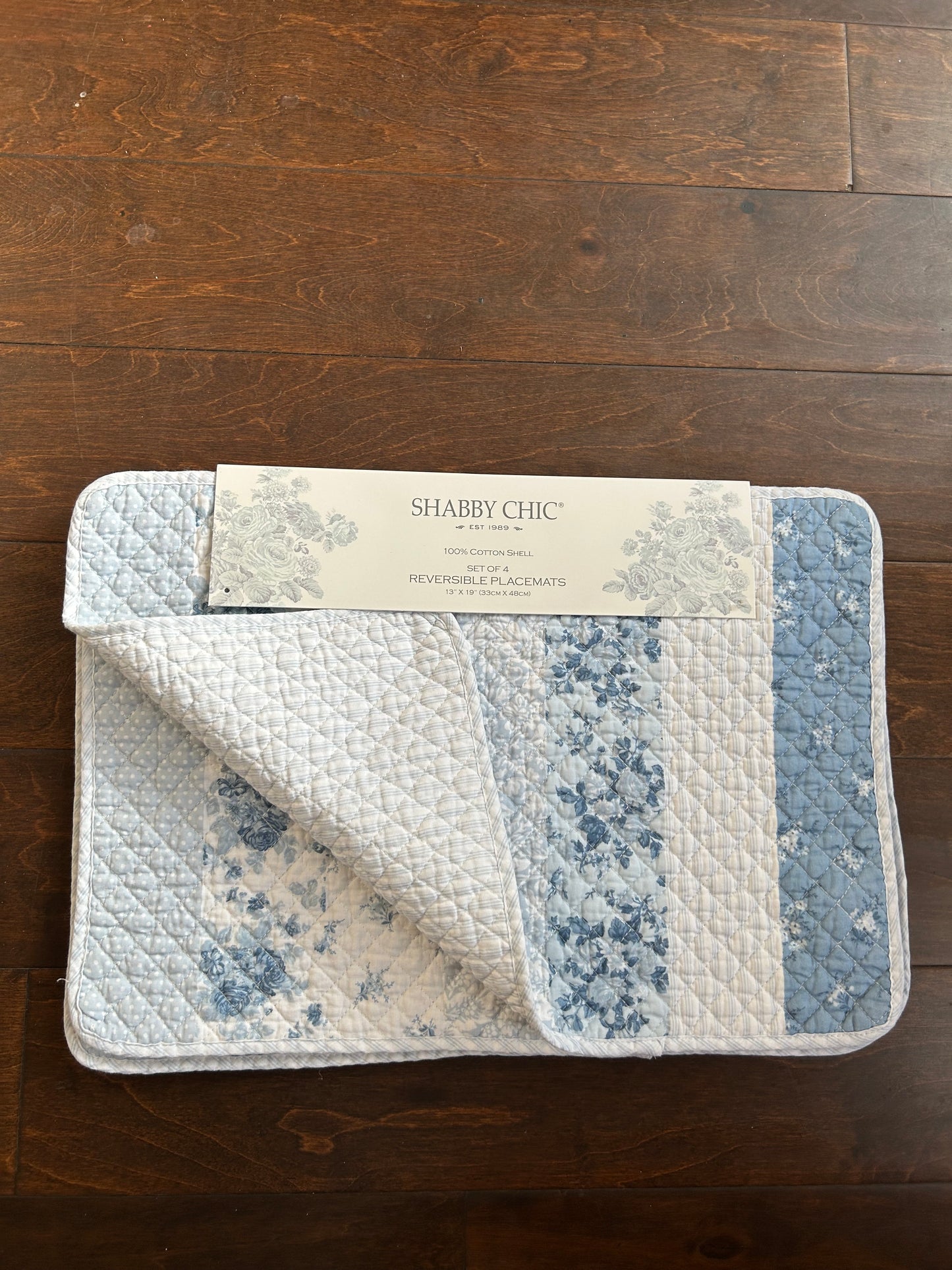 Shabby Chic 4 Scalloped Quilted Blue White Placemats New Floral  Striped