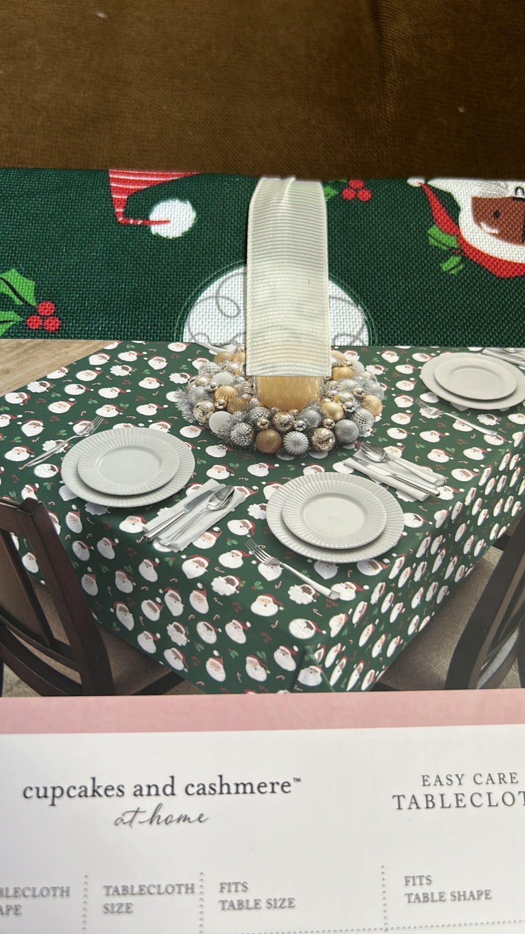 Cupcakes & Cashmere Tablecloth Christmas Candy Came Holly Berries 60”x84”